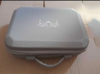 Dron Negro con Mando y Maletín