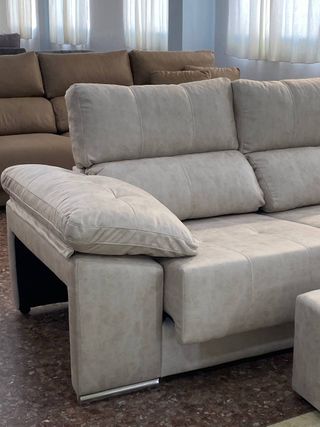 Sofá chaise longue con dos puff - envío gratis 
