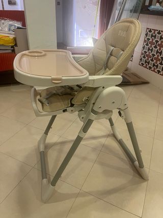 Trona para bebé color beige