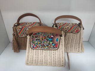 Bolso de mimbre y rafia con nácar
