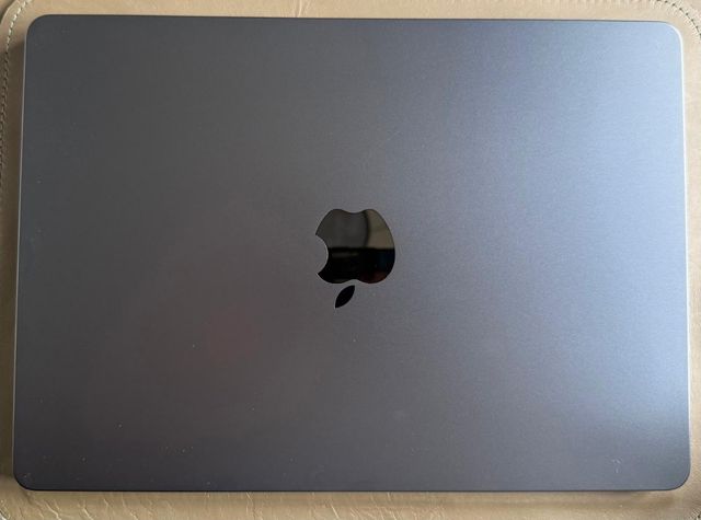 Apple MacBook Air M2 13.6 blu notte