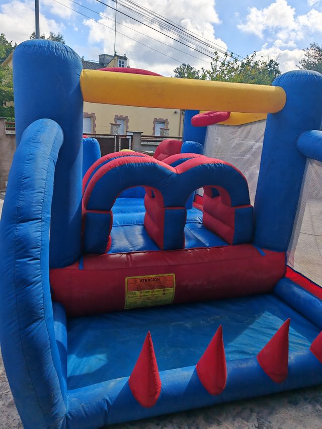 Castillo hinchable para fiestas
