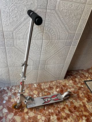 Patinete de metal Viking