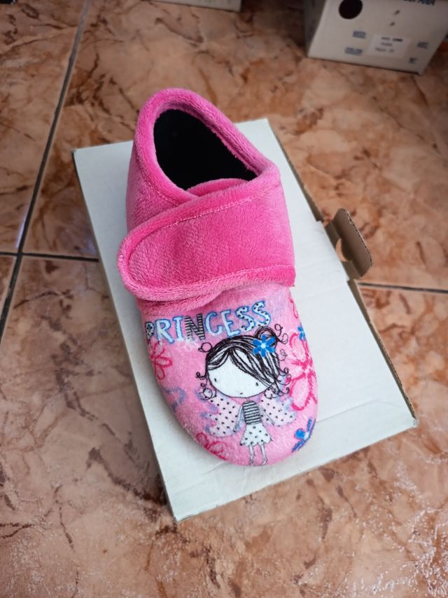 Botitas de casa niña talla 20
