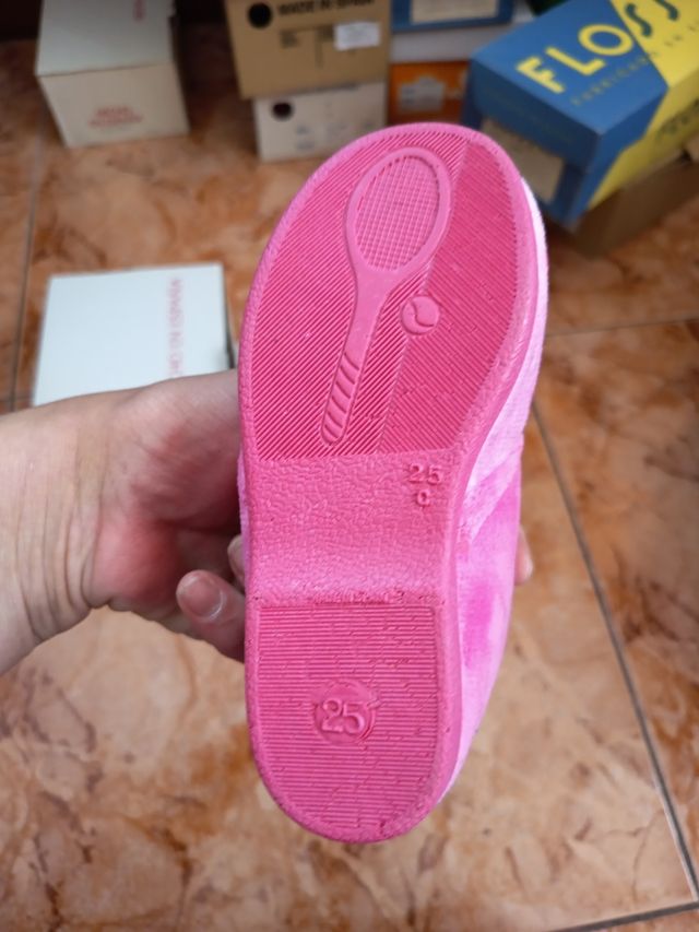 Botitas de casa niña talla 20
