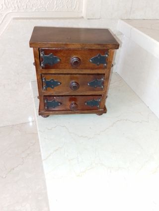 Portagioie vintage in legno