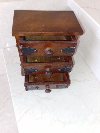 Portagioie vintage in legno