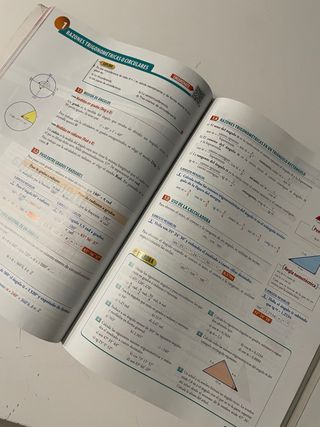 Libro de matemáticas de 1 de bachillerato.
