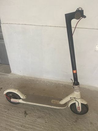 Patinete Xiaomi blanco
