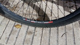 KONA Kula (horquilla aire, frenos hidráulicos)