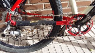 KONA Kula (horquilla aire, frenos hidráulicos)