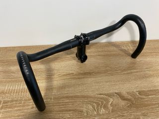 Manillar Specialized 420mm + Potencia Uno 80mm