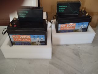 2 Baterías 12V 200Ah LiFePO4