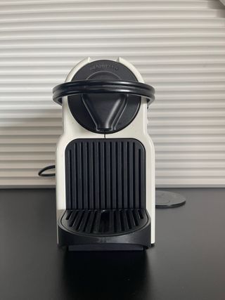 Cafetera Nespresso Blanca