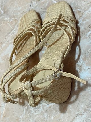 Sandalias Stradivarius Beige Talla 37