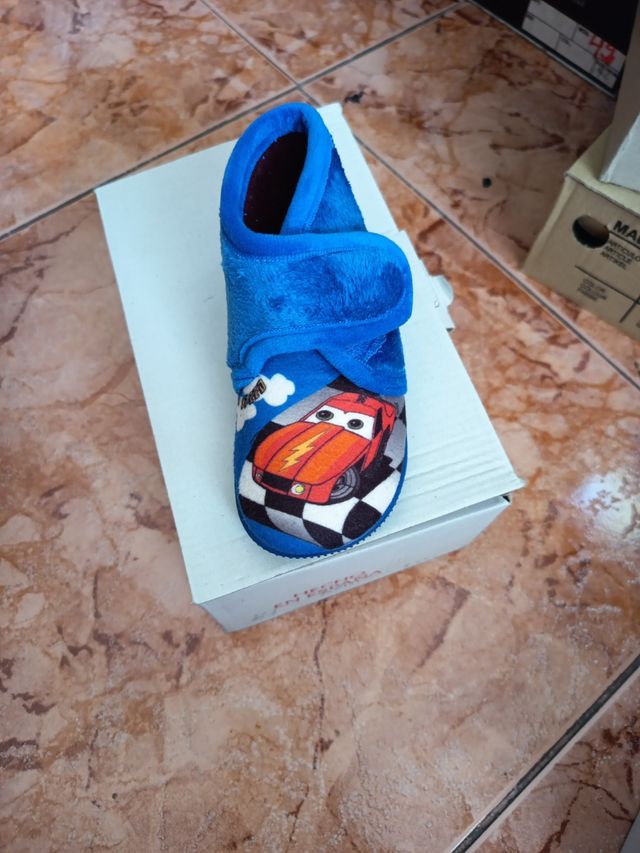 Zapatillas casa niño Talla 21