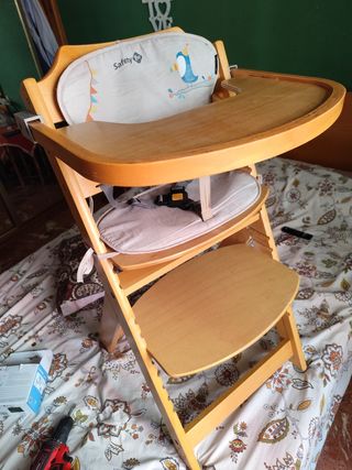Trona evolutiva madera