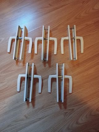 Manetas de puerta interiores blancas