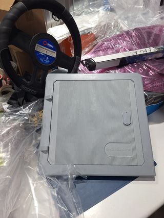 Puerta inspección metálica con llave