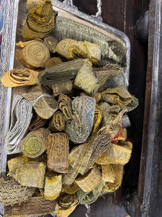 Pasamanería Litúrgica - Galón Metálico Dorado
