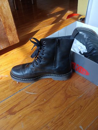 Botas de tacón negras