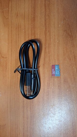 Consola Anbernic RG35XX+microSD 64 GB+Funda