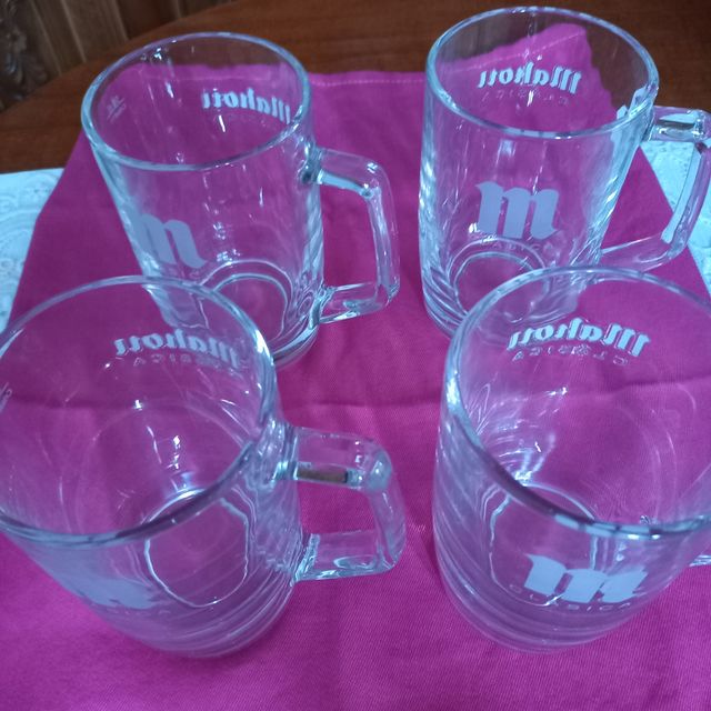 Jarras de Cerveza Mahou 50cl (4 unidades)