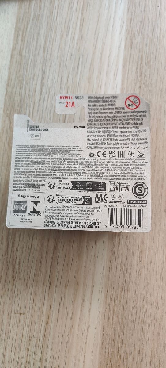 Hot Wheels Peugeot 9X8 Hypercar