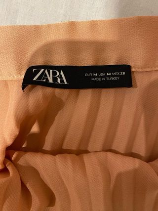 Falda plisada Zara rosa