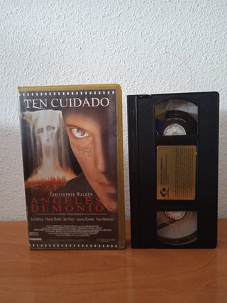 VHS Angeles y Demonios