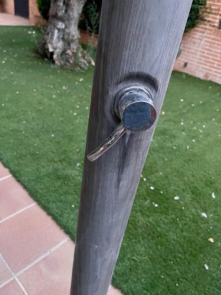 Ducha exterior piscina