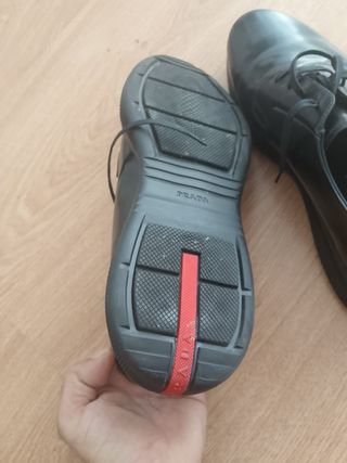 Zapatos Vintage de Prada para hombre.