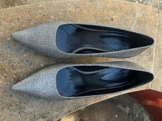 Salón  NICHI SEIJO Color plomo metalizado. T.38