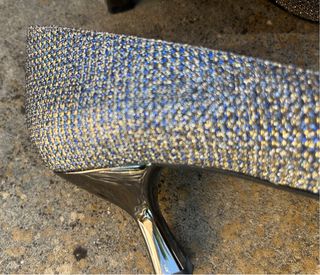 Salón  NICHI SEIJO Color plomo metalizado. T.38