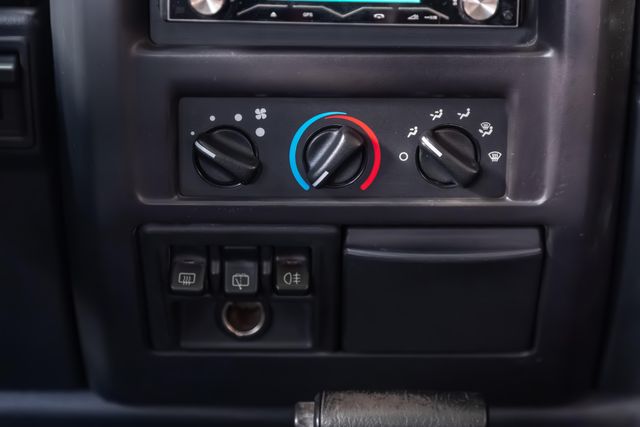 Jeep Wrangler 4.0 Off Road (2003)