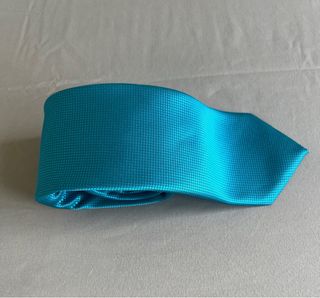 Corbata de Seda Italiana Azul Turquesa