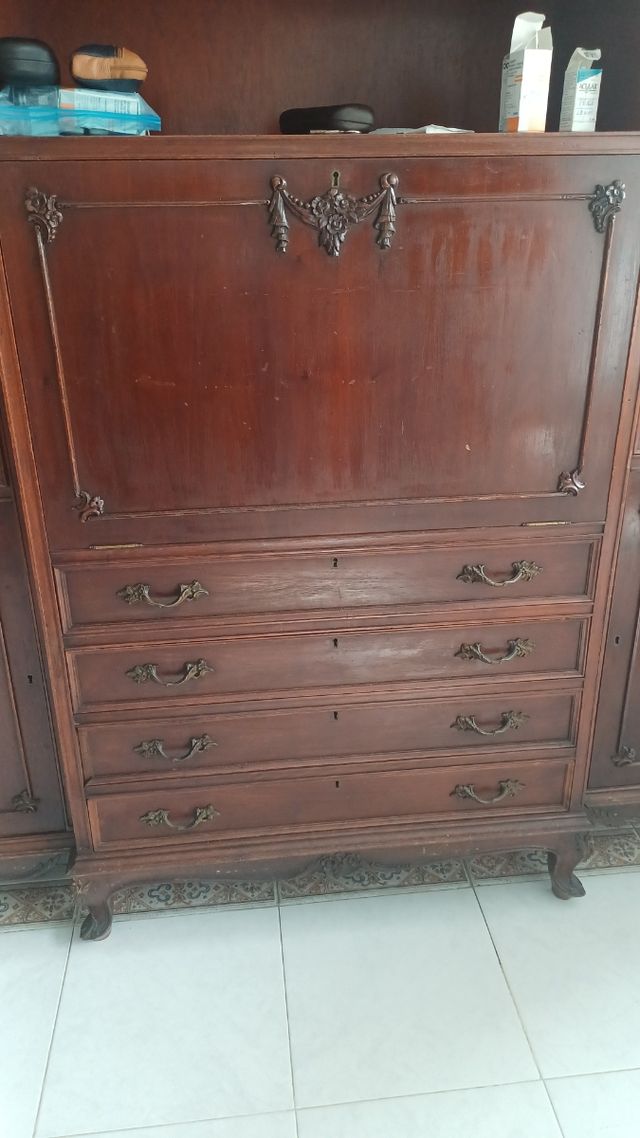 Mobile da Pranzo Caoba a Santander