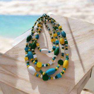 Collar y pendientes madera hecho a mano bohemio
