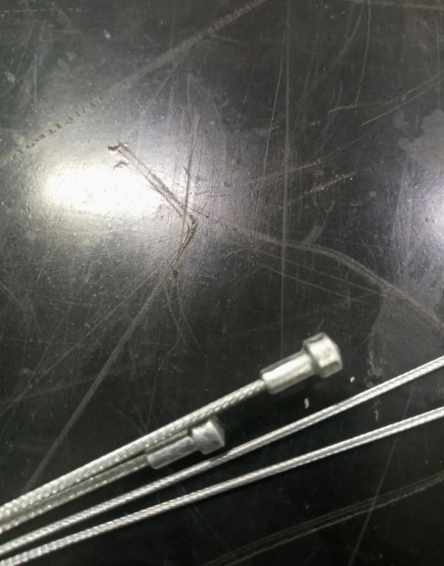 Cables de freno y cambio para bicicleta