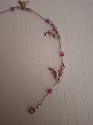 Tobilleras con delfines y perlas moradas