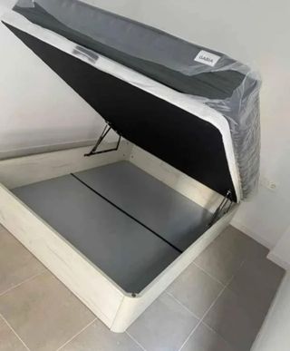 Canapé + colchón viscoelástico a la venta
