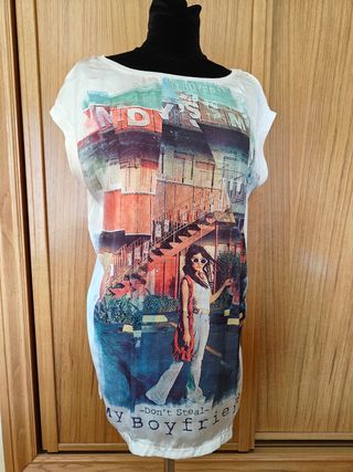 Camiseta larga estampada
