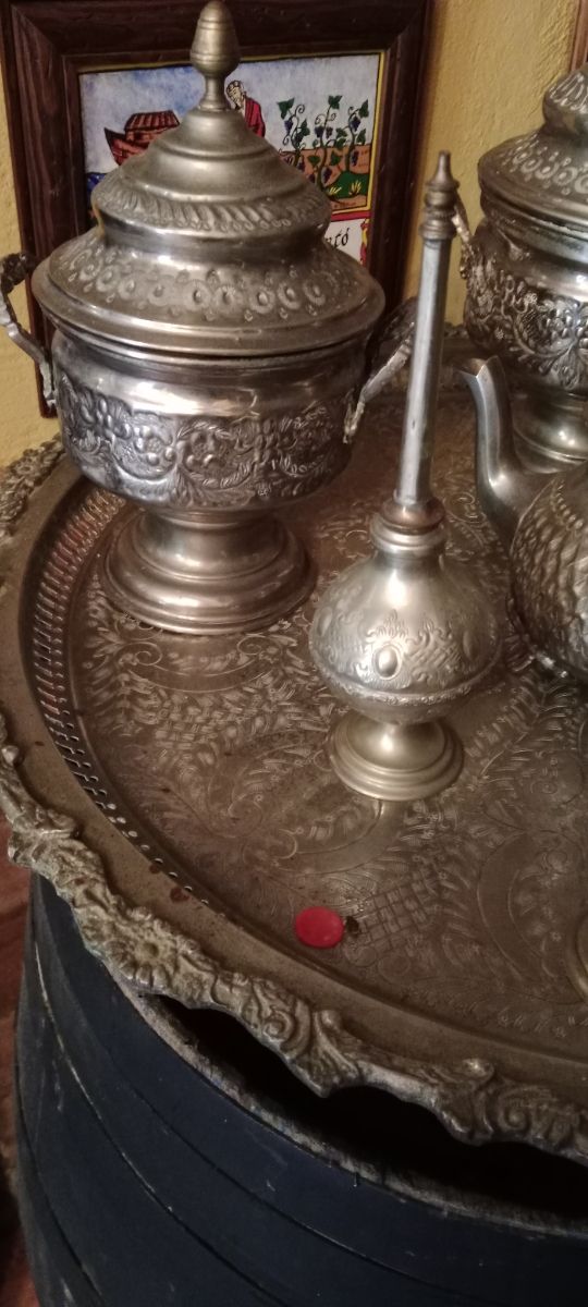 Colección de tazas de té de plata marroquí