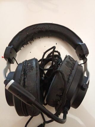Auriculares Gaming para Piezas o Arreglar