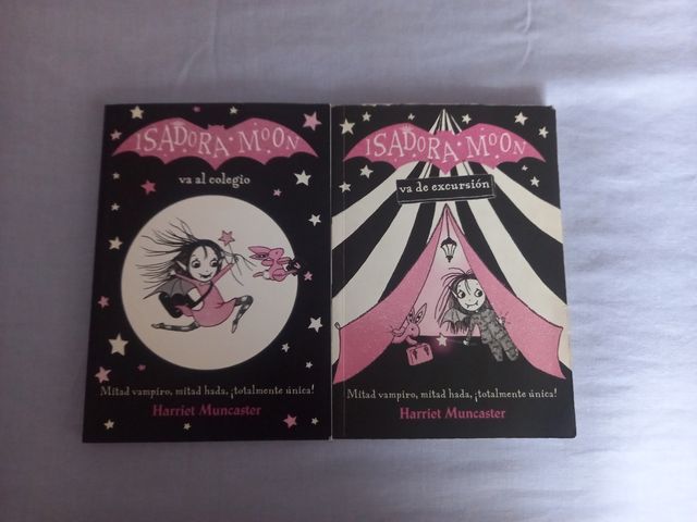 Isadora Moon va al colegio / Isadora Moon Goes ...