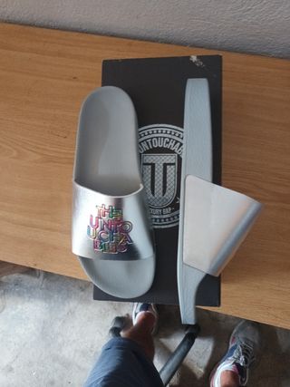 Chanclas The Untouchables Plata Talla 41