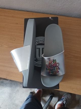 Chanclas The Untouchables Plata Talla 41