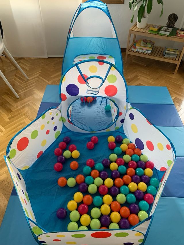 Parque de bolas infantil con 100 bolas