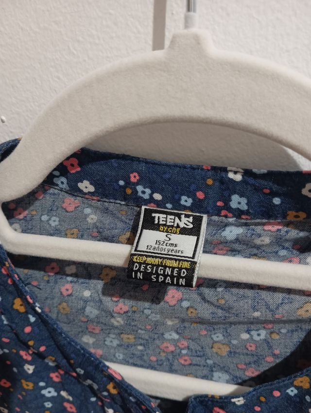 Vestido azul estampado floral