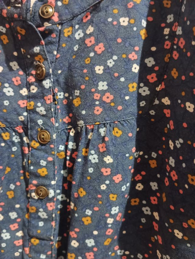 Vestido azul estampado floral